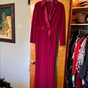 Adrianna Papell Deep Red Satin-Trim long Dress. Size 4
